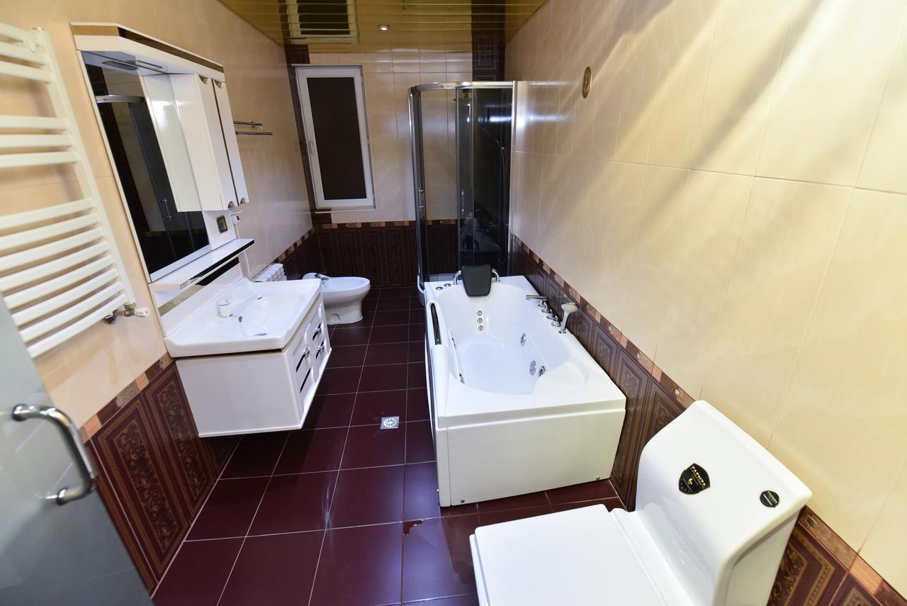 Gayane Hotel อาลาแวร์ดิ ภายนอก รูปภาพ
